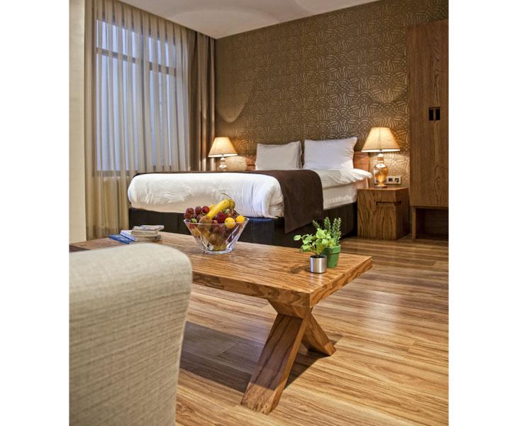 Triada Hotel
