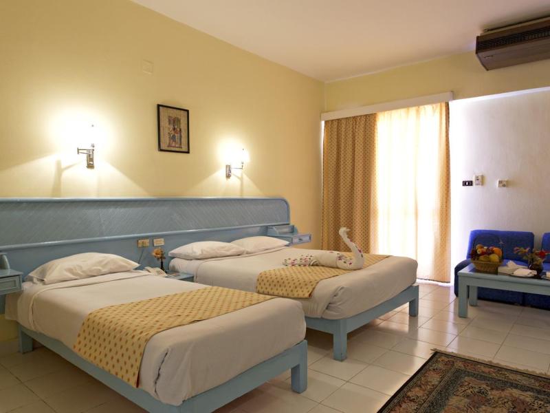 Empire Hotel