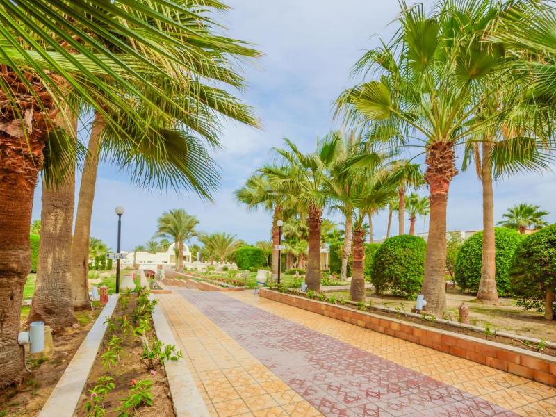 Empire Beach Resort