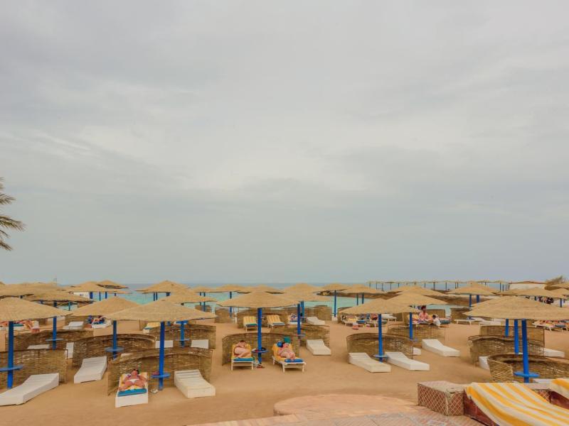 Empire Beach Resort