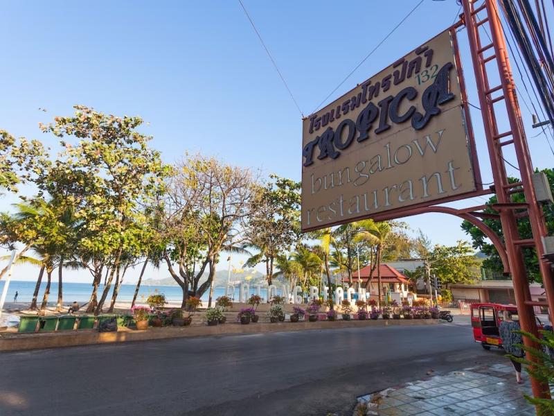 Tropica Bungalow Hotel & Restaurant