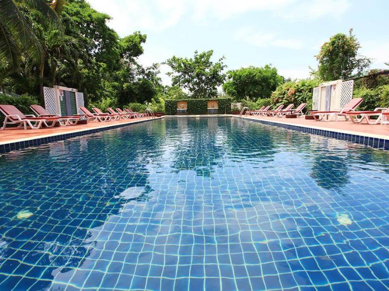 Baan Panwa Resort & Spa