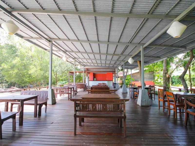 Baan Panwa Resort & Spa