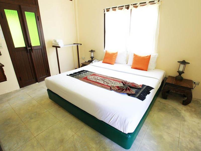 Baan Panwa Resort & Spa