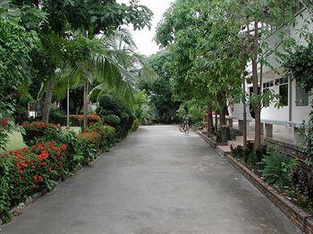 Baan Rajdamnern Resort