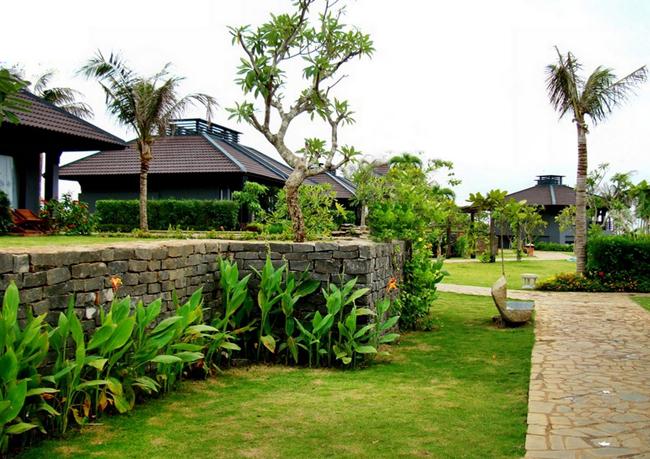 Tropicana Beach Resort & Spa