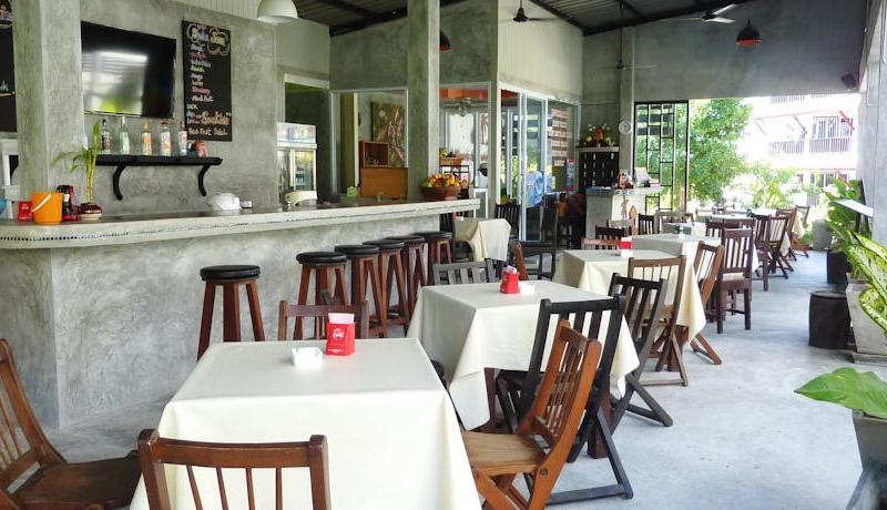Baan Suan Fon Hotel