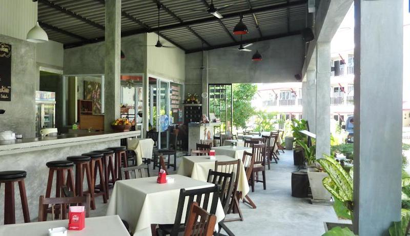 Baan Suan Fon Hotel