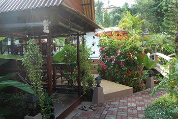 Baan Sukreep Resort