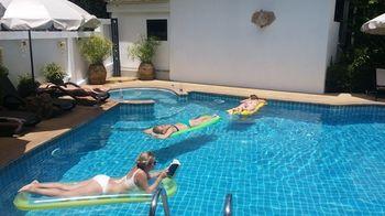 Baan Sukreep Resort