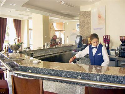 Tryp Leon Hotel