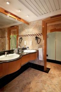 Tryp Sevilla Macarena