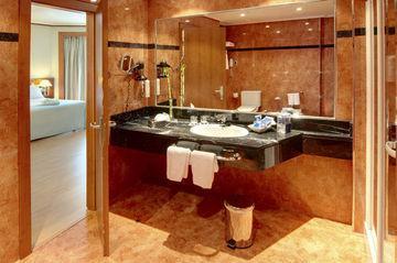 Tryp Madrid Menfis Hotel