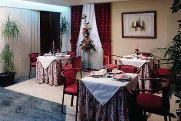 Tryp Salamanca Centro Hotel