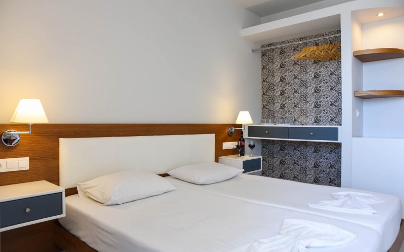 Tsampika Hotel