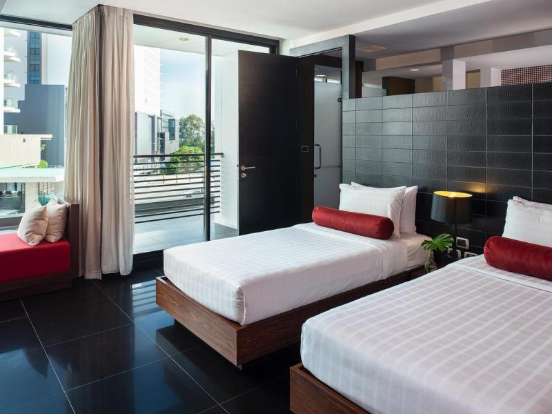 Tsix5 Hotel