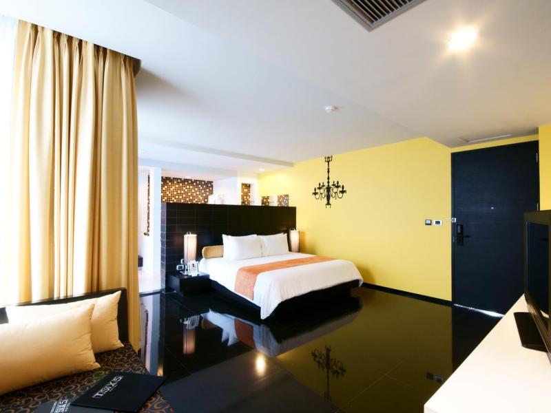 Tsix5 Hotel