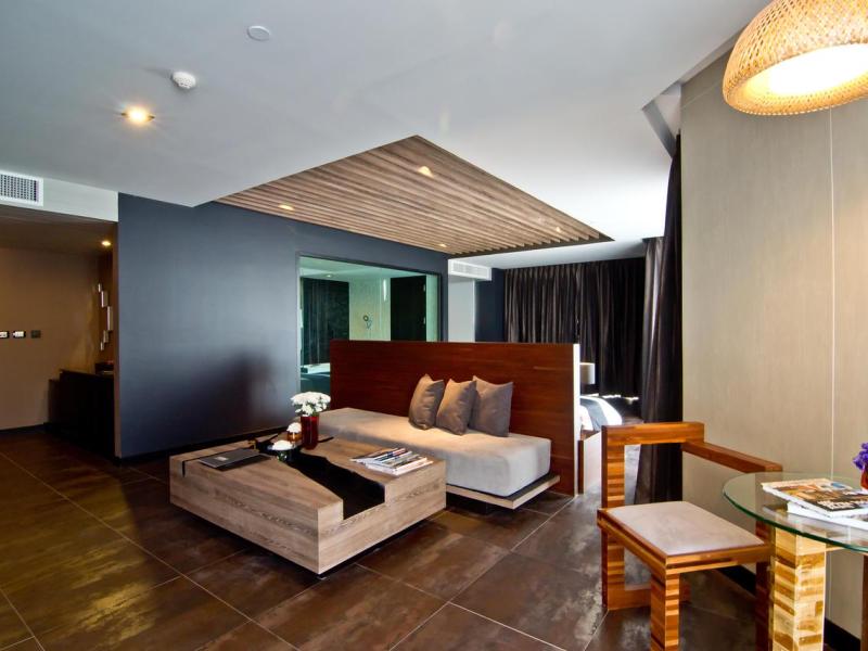 Tsix5 Hotel