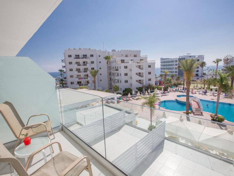 Tsokkos Protaras Beach Hotel