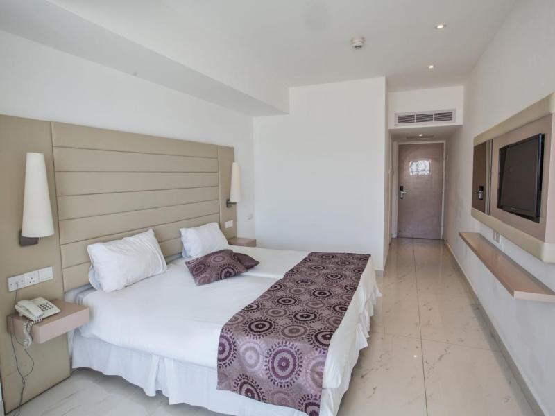 Tsokkos Protaras Beach Hotel