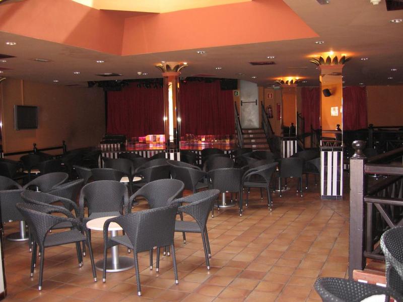 Turbo Club Apartments