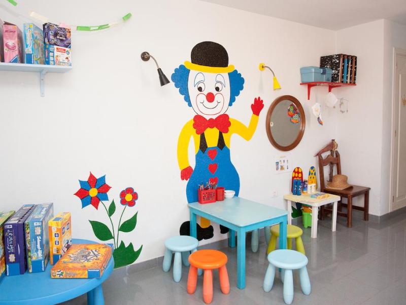 Turbo Club Apartments