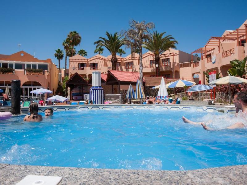 Turbo Club Apartments