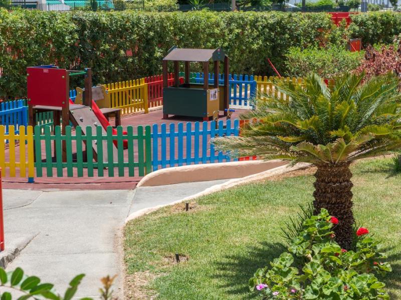 Turbo Club Apartments