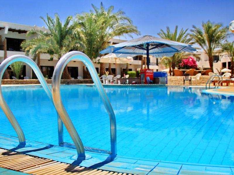 Turquoise Beach Hotel