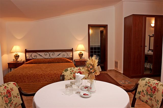 Tutav Adalya Boutique Hotel