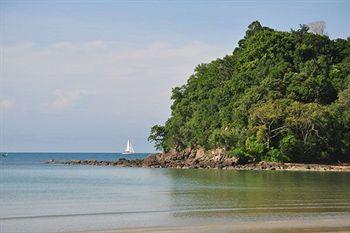 Twinbay Resort & Spa