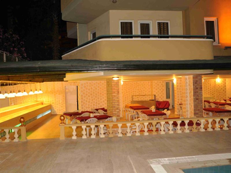 Gold Twins Boutique Hotel