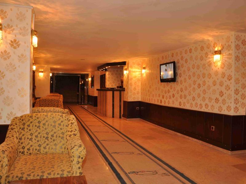 Gold Twins Boutique Hotel