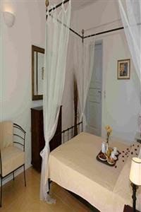 Tzekos Villas
