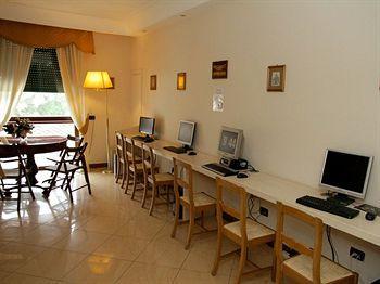 Ulisse Deluxe Hostel