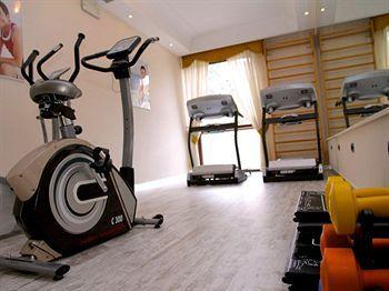 Ulisse Deluxe Hostel