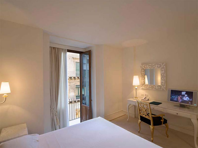 Una Hotel Palace
