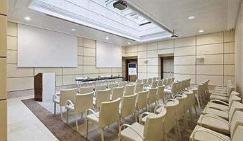 Una Hotel Roma