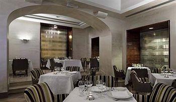 Una Hotel Roma