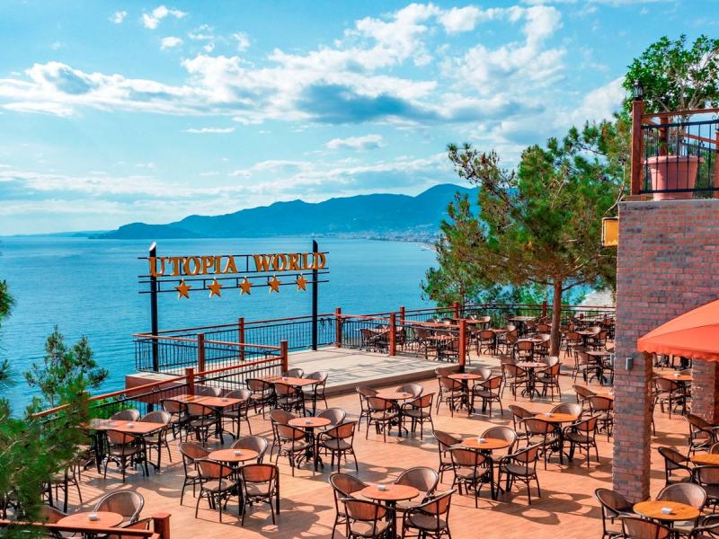 Utopia World Hotel
