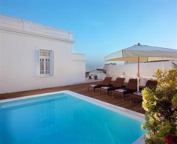 Vedema Resort