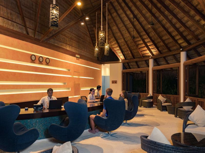 Veligandu Island Resort & Spa