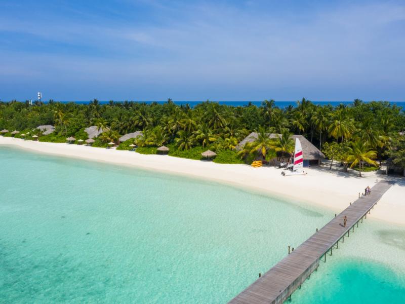 Veligandu Island Resort & Spa