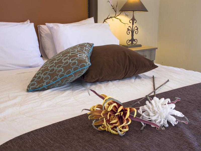 Venus Beach Hotel Bungalows