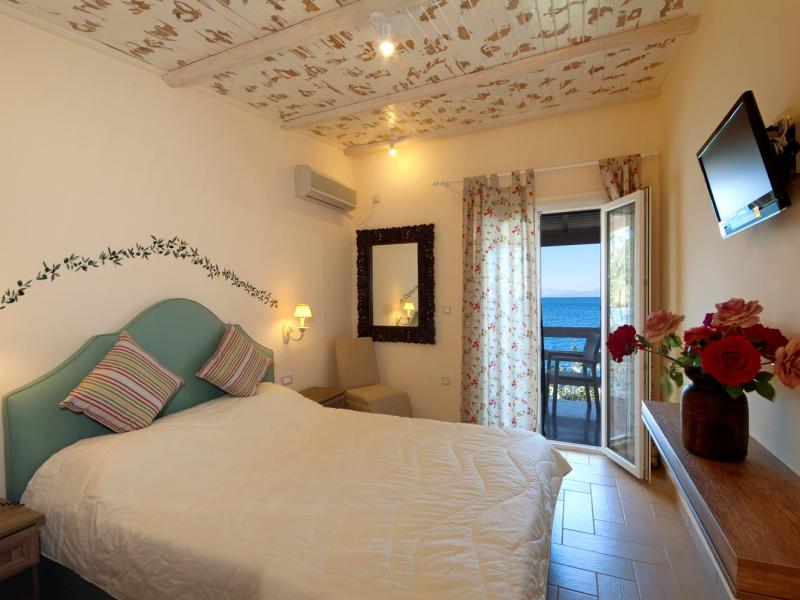 Venus Beach Hotel Bungalows
