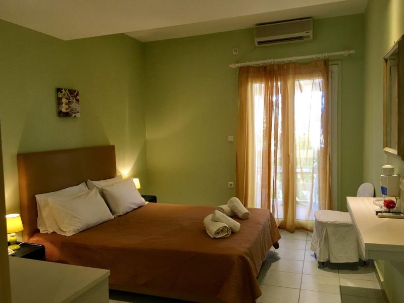 Venus Beach Hotel Bungalows