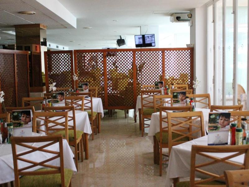 Globales Verdemar Apartments