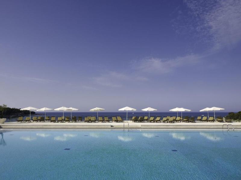 Verudela Beach & Villa Resort