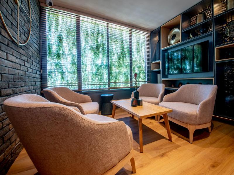 Liquid Hotel Apartments