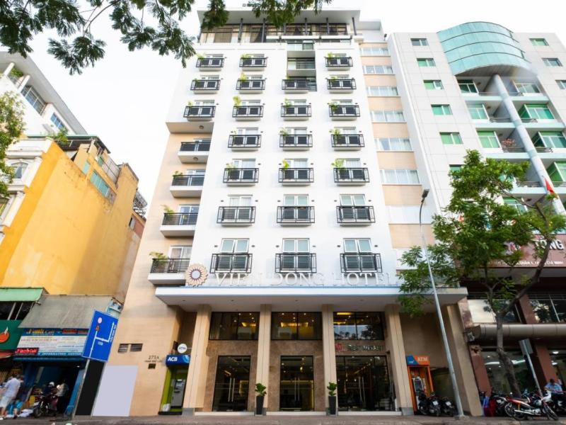 Vien Dong Hotel (275A Pham Ngu Lao)